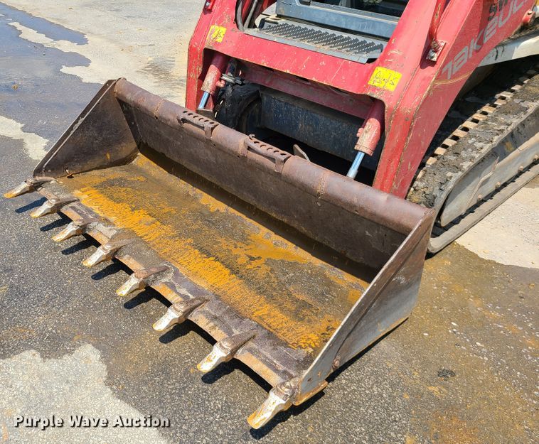 image for item L1328 2016 Takeuchi TL8  tracked skid steer loader