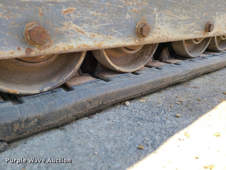 image for item L1328 2016 Takeuchi TL8  tracked skid steer loader