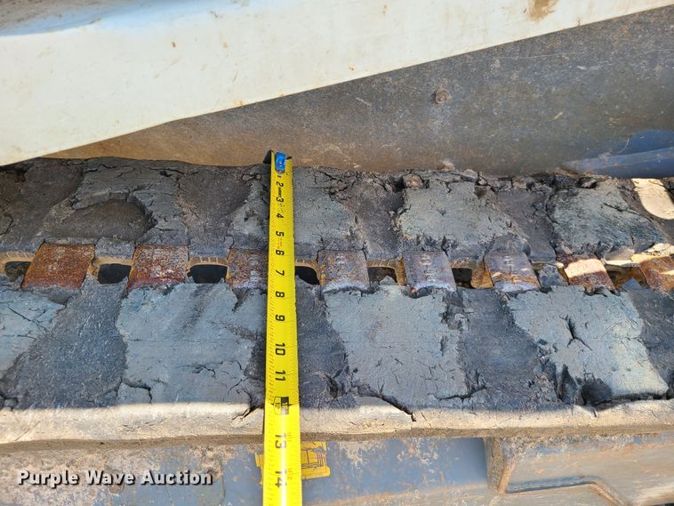 image for item L1328 2016 Takeuchi TL8  tracked skid steer loader