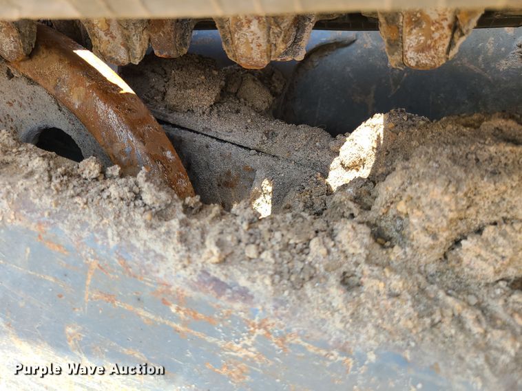 image for item L1328 2016 Takeuchi TL8  tracked skid steer loader