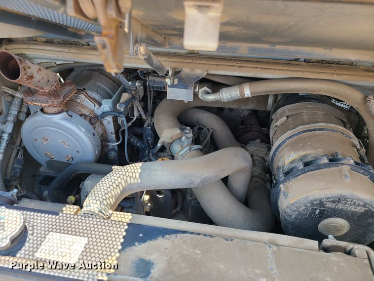 image for item L1328 2016 Takeuchi TL8  tracked skid steer loader