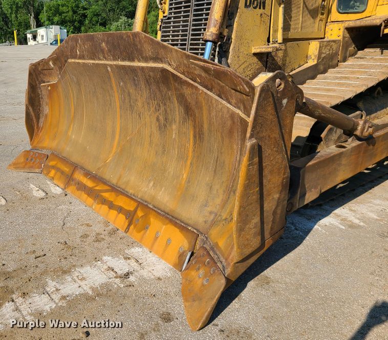 image for item L1331 1990 Caterpillar D8N  dozer