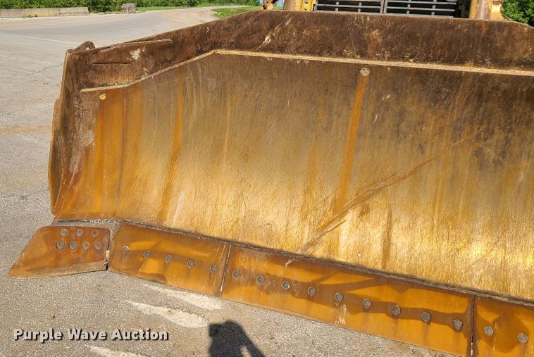 image for item L1331 1990 Caterpillar D8N  dozer