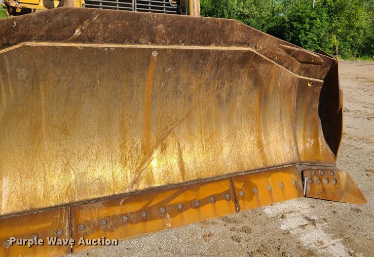 image for item L1331 1990 Caterpillar D8N  dozer