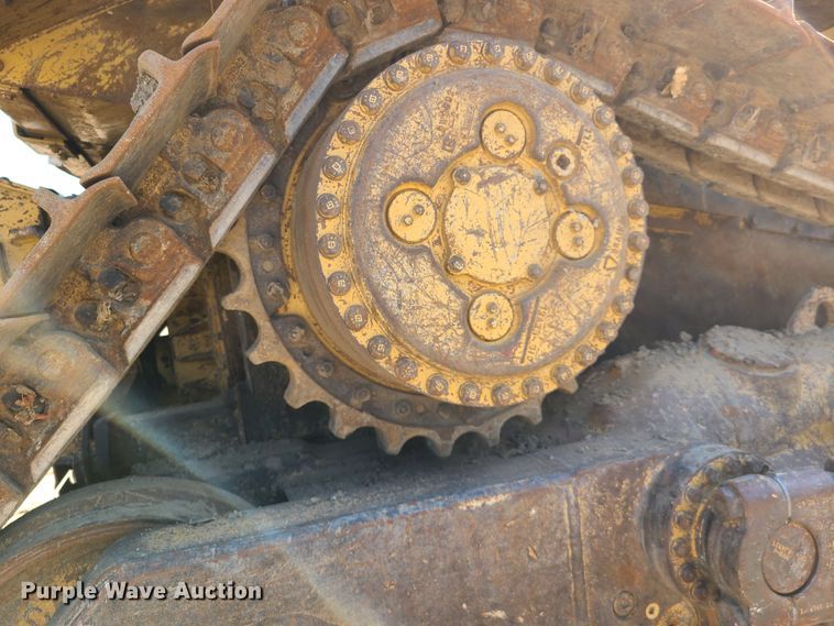 image for item L1331 1990 Caterpillar D8N  dozer