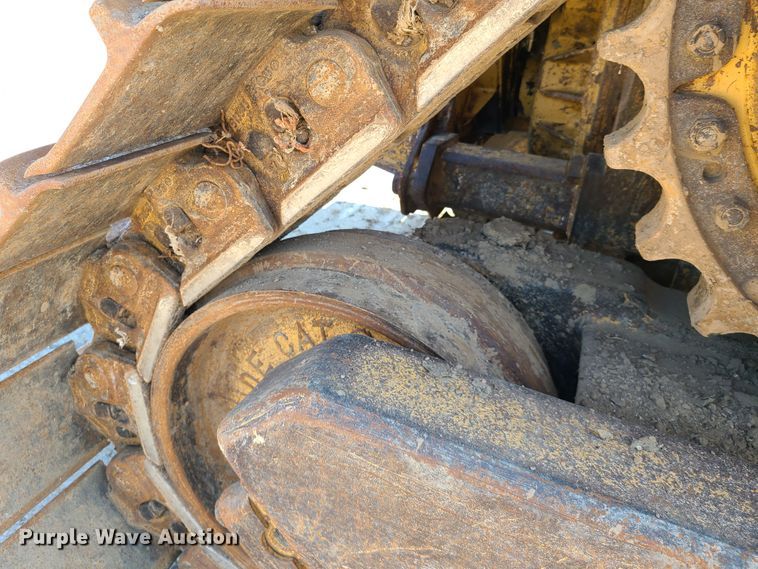 image for item L1331 1990 Caterpillar D8N  dozer