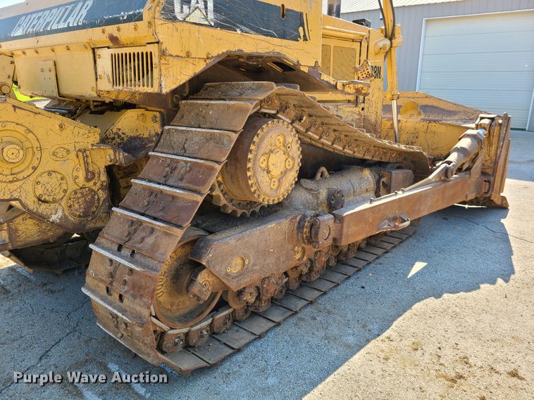 image for item L1331 1990 Caterpillar D8N  dozer