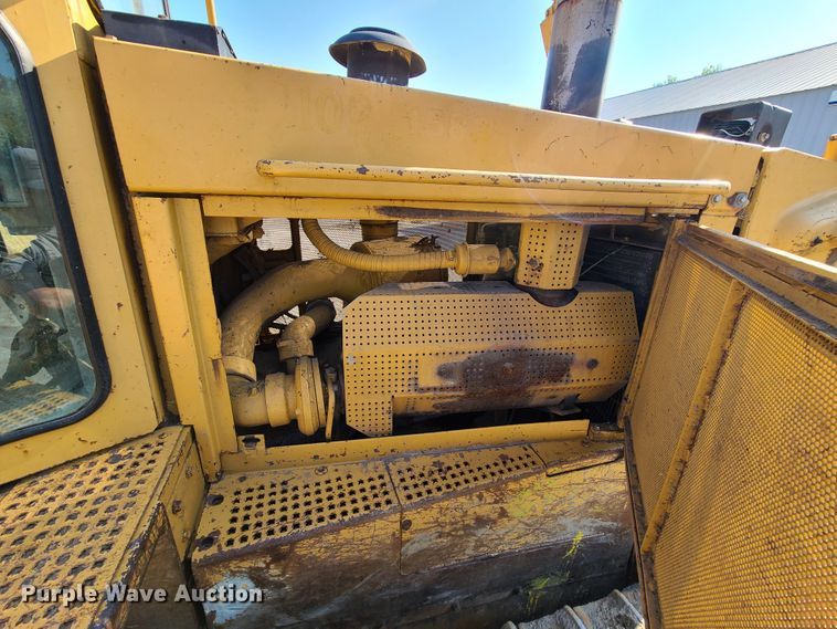 image for item L1331 1990 Caterpillar D8N  dozer