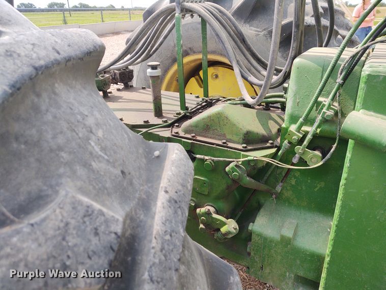 image for item BY9355 1973 John Deere 7520  4WD tractor