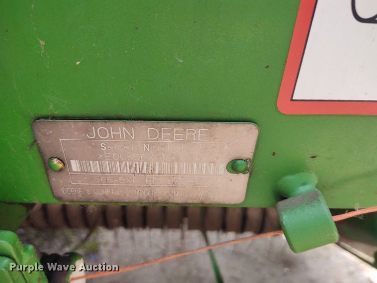 image for item BY9360 1997 John Deere 566  round baler