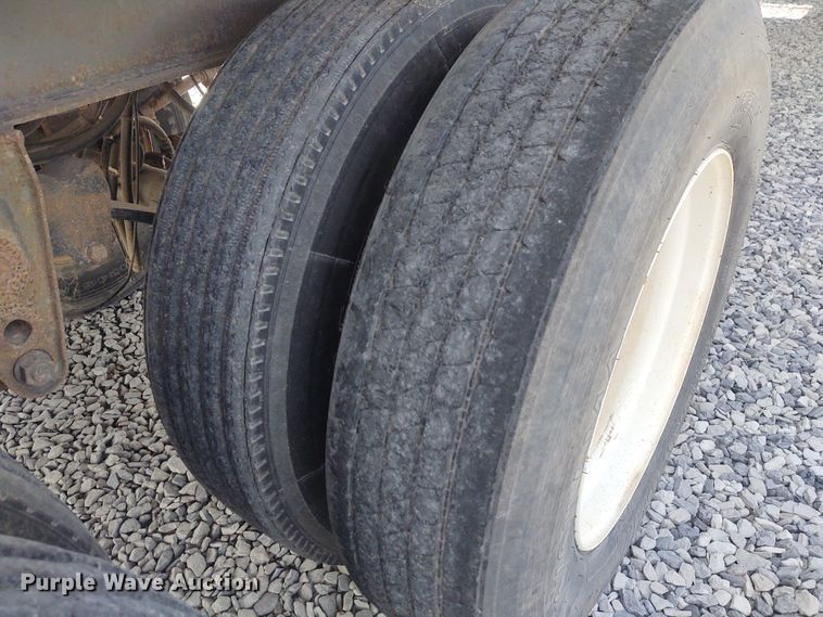 image for item BY9369 2002 Merritt  grain trailer