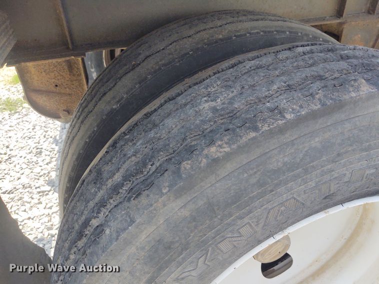 image for item BY9369 2002 Merritt  grain trailer