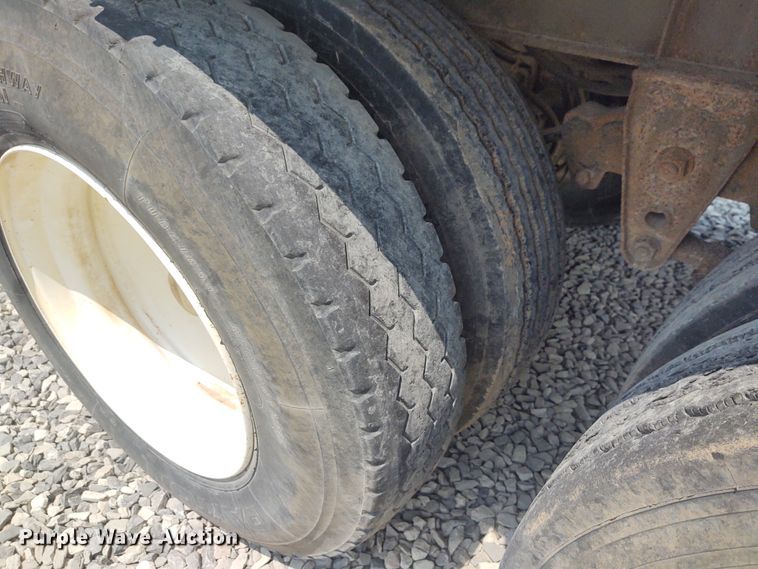 image for item BY9369 2002 Merritt  grain trailer