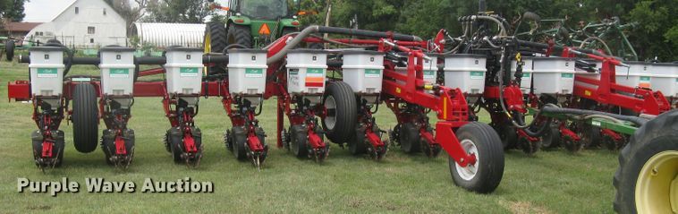 image for item DG5275 2019 White 9776 VE  no-till planter