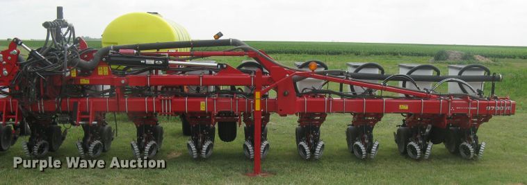 image for item DG5275 2019 White 9776 VE  no-till planter