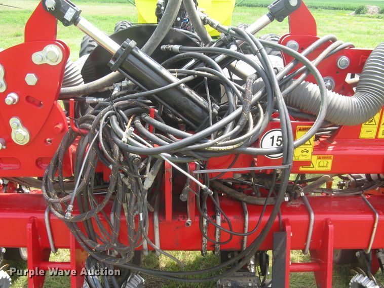 image for item DG5275 2019 White 9776 VE  no-till planter