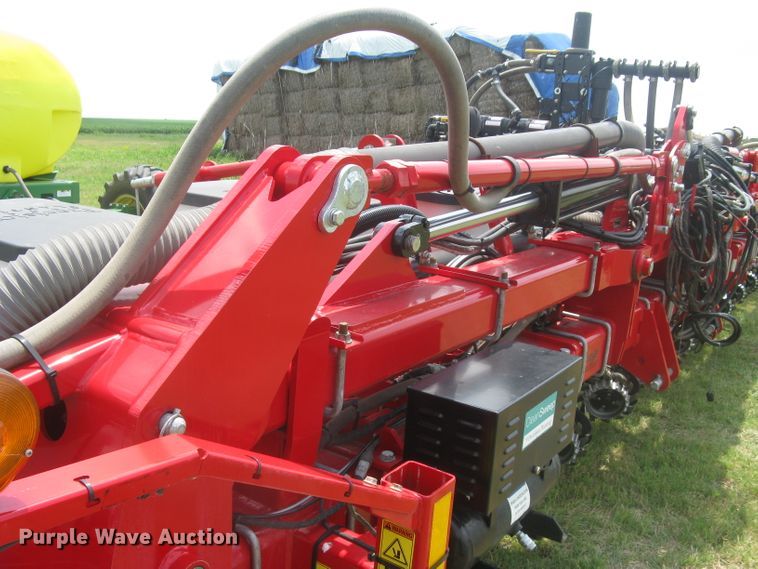 image for item DG5275 2019 White 9776 VE  no-till planter