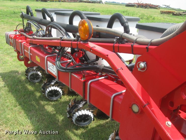 image for item DG5275 2019 White 9776 VE  no-till planter