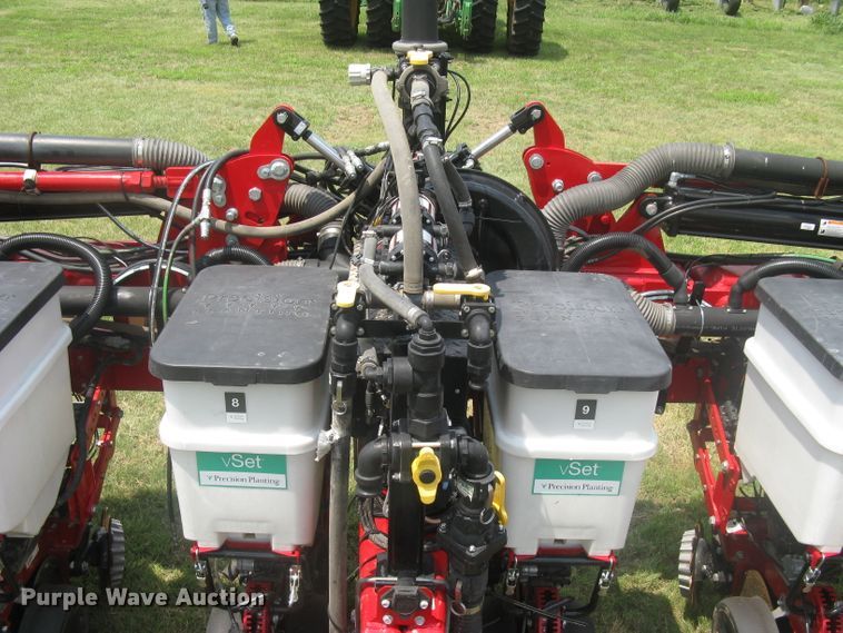 image for item DG5275 2019 White 9776 VE  no-till planter