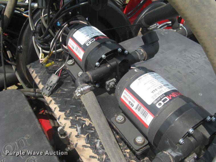 image for item DG5275 2019 White 9776 VE  no-till planter