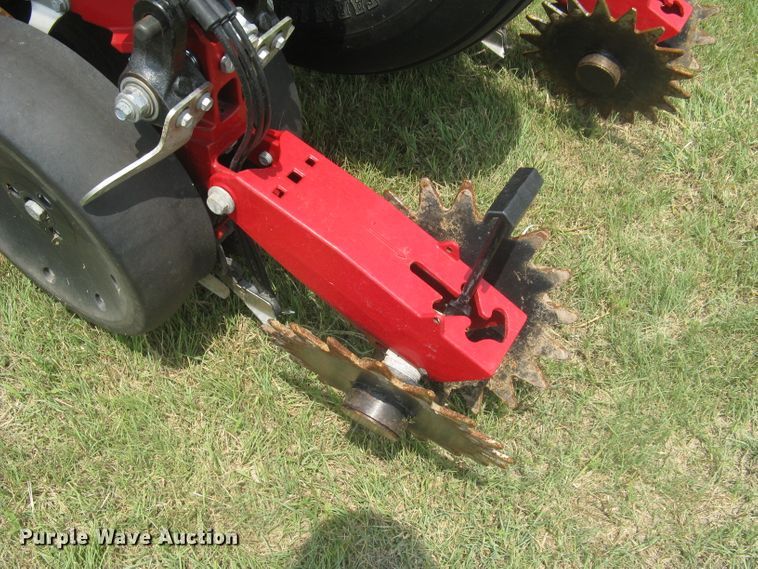 image for item DG5275 2019 White 9776 VE  no-till planter