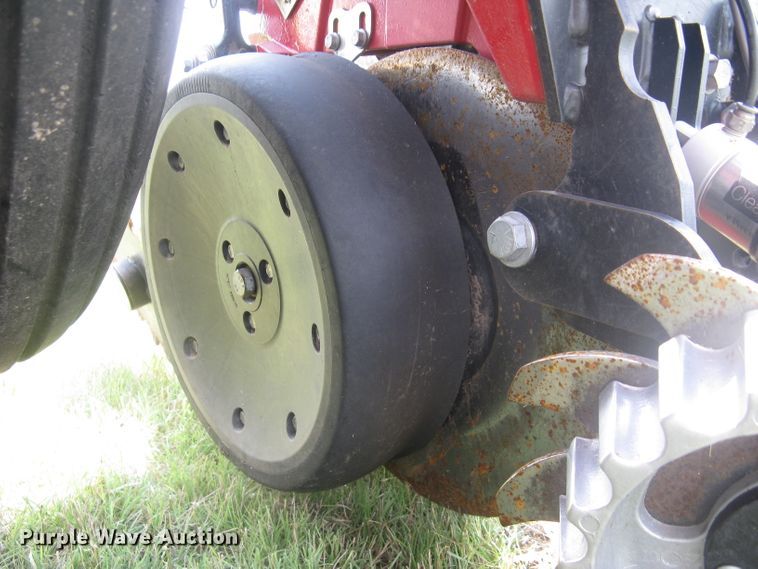 image for item DG5275 2019 White 9776 VE  no-till planter