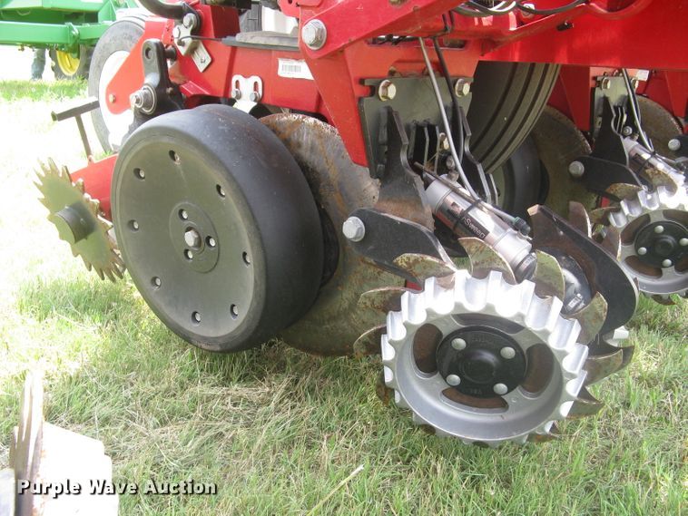 image for item DG5275 2019 White 9776 VE  no-till planter