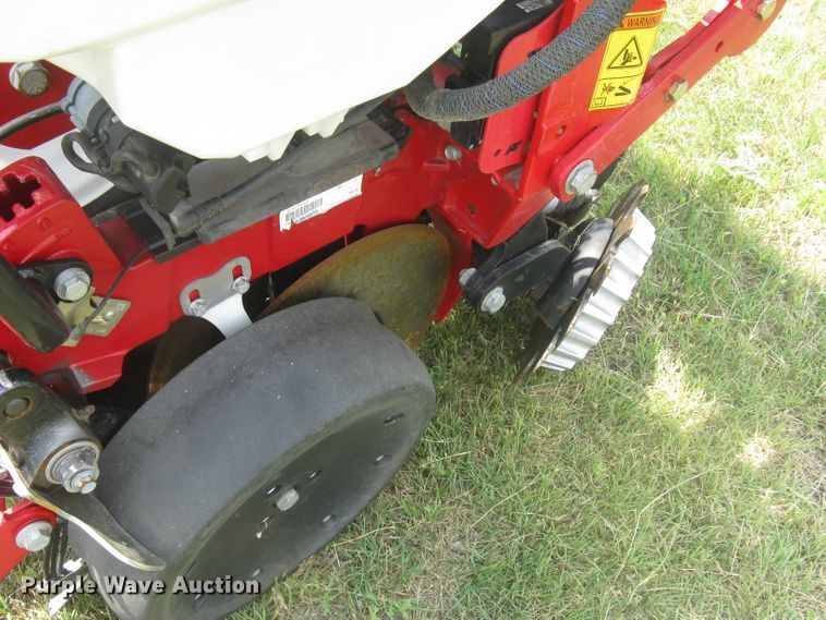 image for item DG5275 2019 White 9776 VE  no-till planter