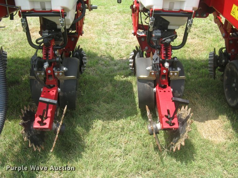 image for item DG5275 2019 White 9776 VE  no-till planter