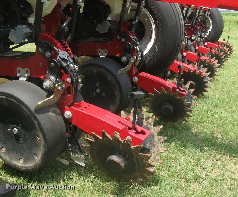 image for item DG5275 2019 White 9776 VE  no-till planter