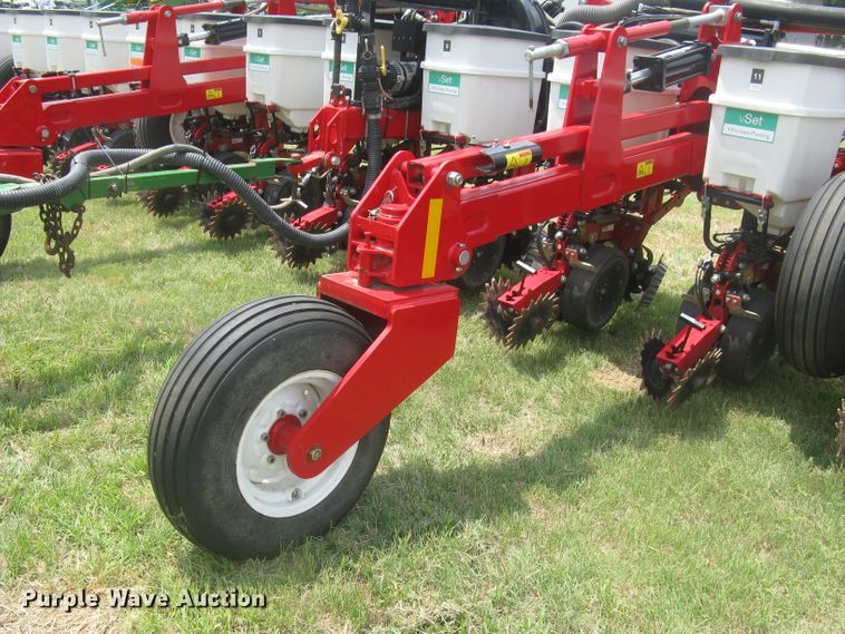 image for item DG5275 2019 White 9776 VE  no-till planter