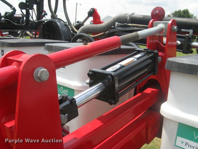 image for item DG5275 2019 White 9776 VE  no-till planter