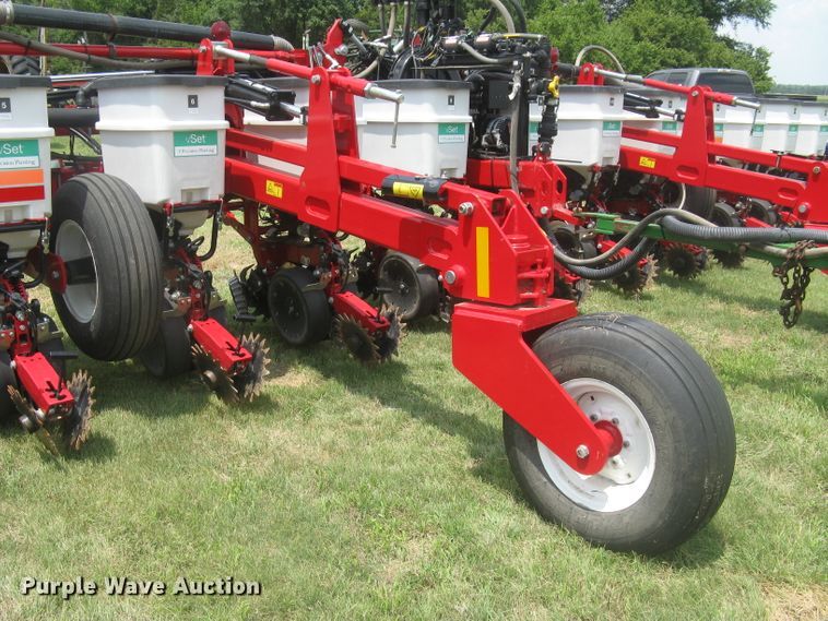 image for item DG5275 2019 White 9776 VE  no-till planter