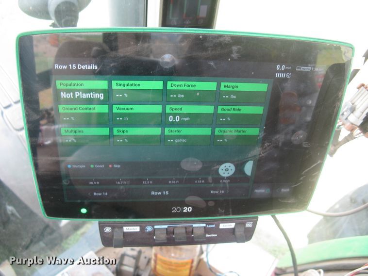 image for item DG5275 2019 White 9776 VE  no-till planter