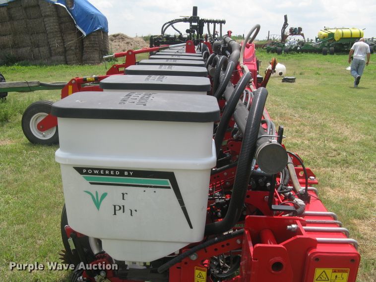 image for item DG5275 2019 White 9776 VE  no-till planter