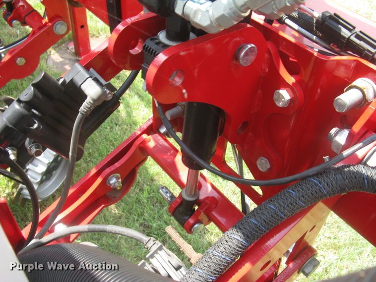 image for item DG5275 2019 White 9776 VE  no-till planter