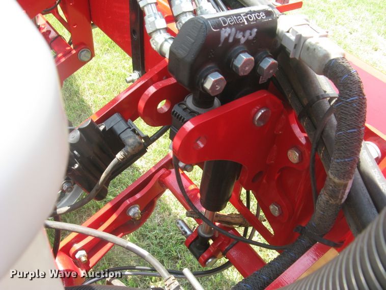 image for item DG5275 2019 White 9776 VE  no-till planter