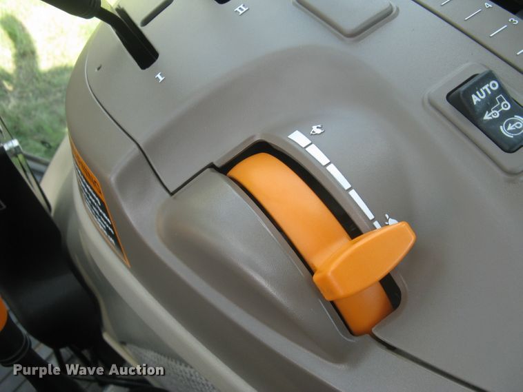 image for item DG5280 2017 John Deere 6120E  MFWD tractor