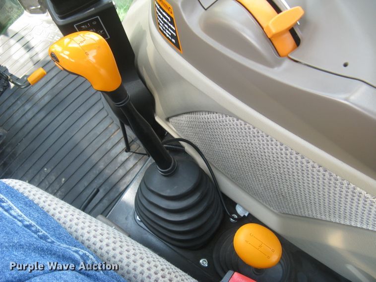 image for item DG5280 2017 John Deere 6120E  MFWD tractor