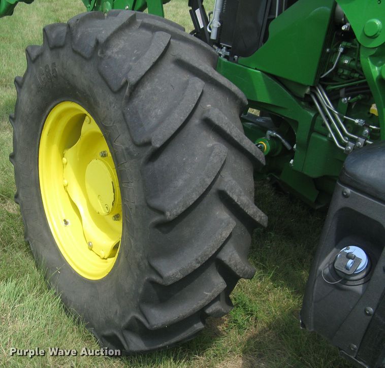 image for item DG5280 2017 John Deere 6120E  MFWD tractor