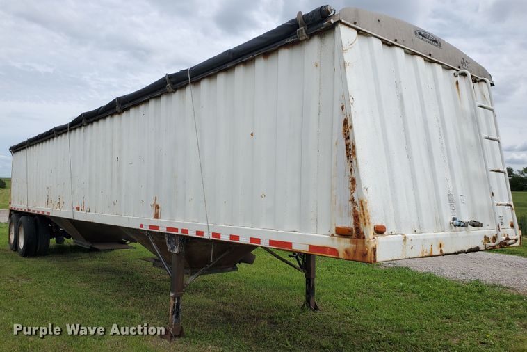 image for item DI5146 2001 Jet  grain trailer