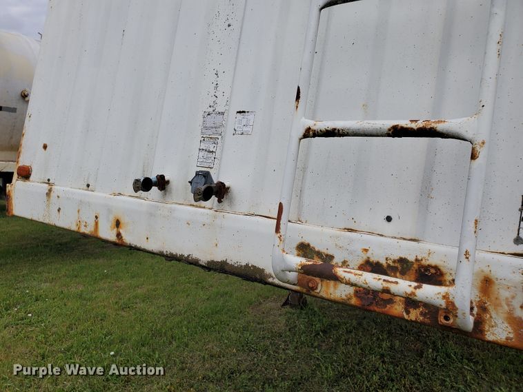 image for item DI5146 2001 Jet  grain trailer