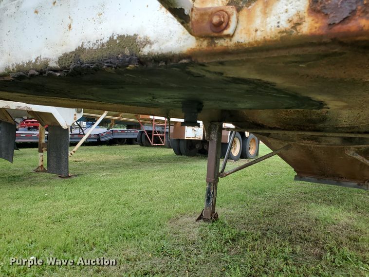 image for item DI5146 2001 Jet  grain trailer