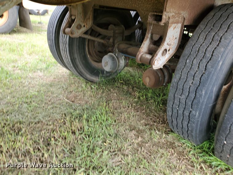 image for item DI5146 2001 Jet  grain trailer