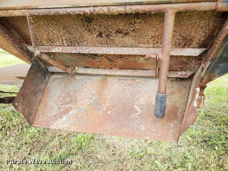 image for item DI5146 2001 Jet  grain trailer