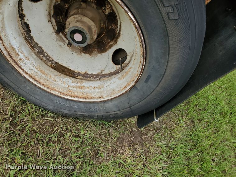 image for item DI5146 2001 Jet  grain trailer