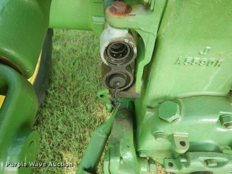 image for item DJ0552 1956 John Deere 620  tractor
