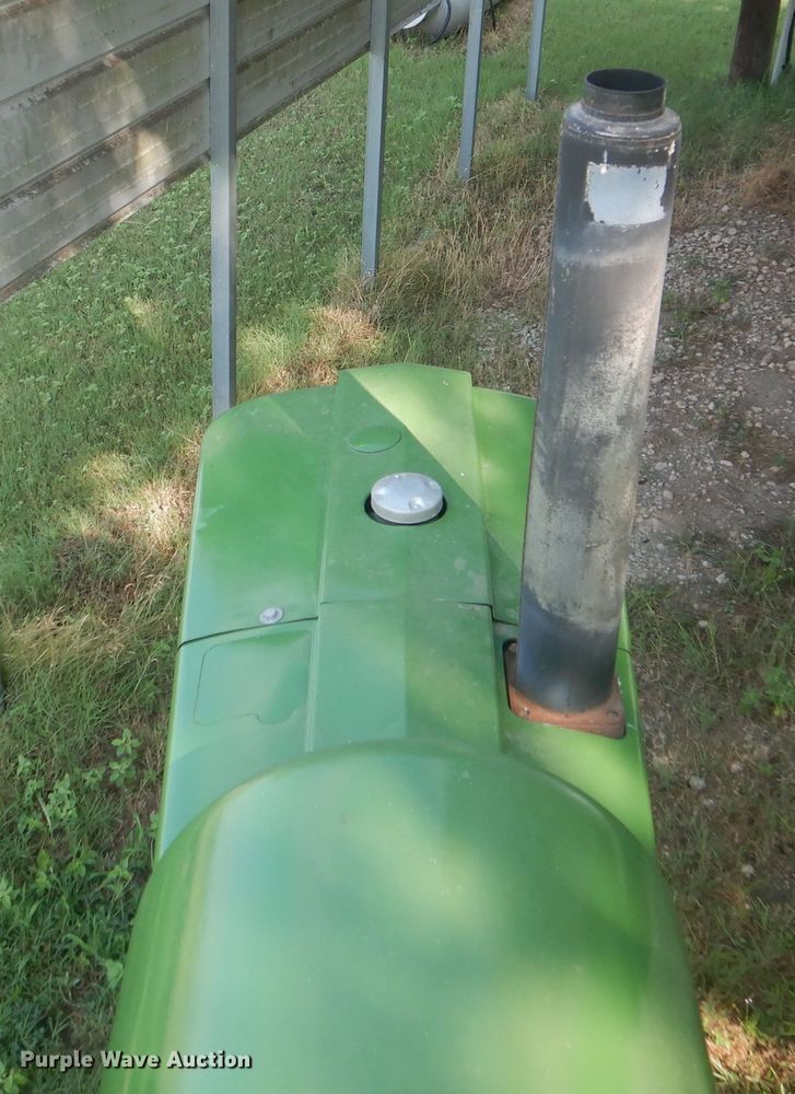 image for item DJ0552 1956 John Deere 620  tractor