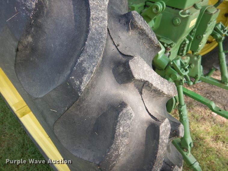 image for item DJ0552 1956 John Deere 620  tractor