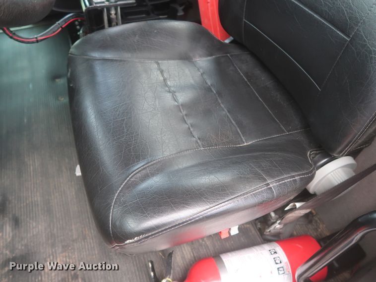 image for item DJ1931 2017 Peterbilt 337  feed mixer truck